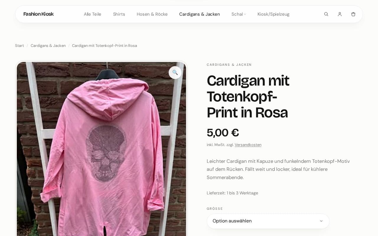 Artikelseite im Fashion Kiosk: rosa Cardigan mit Größenauswahl, Lieferzeit und Hinweis auf Versandkosten