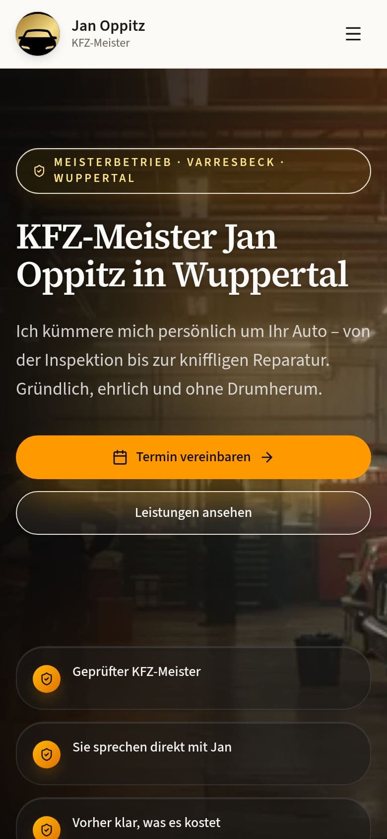 Startseite von kfz-oppitz.de auf dem Smartphone mit Überschrift KFZ-Meister Jan Oppitz in Wuppertal und Button Termin vereinbaren